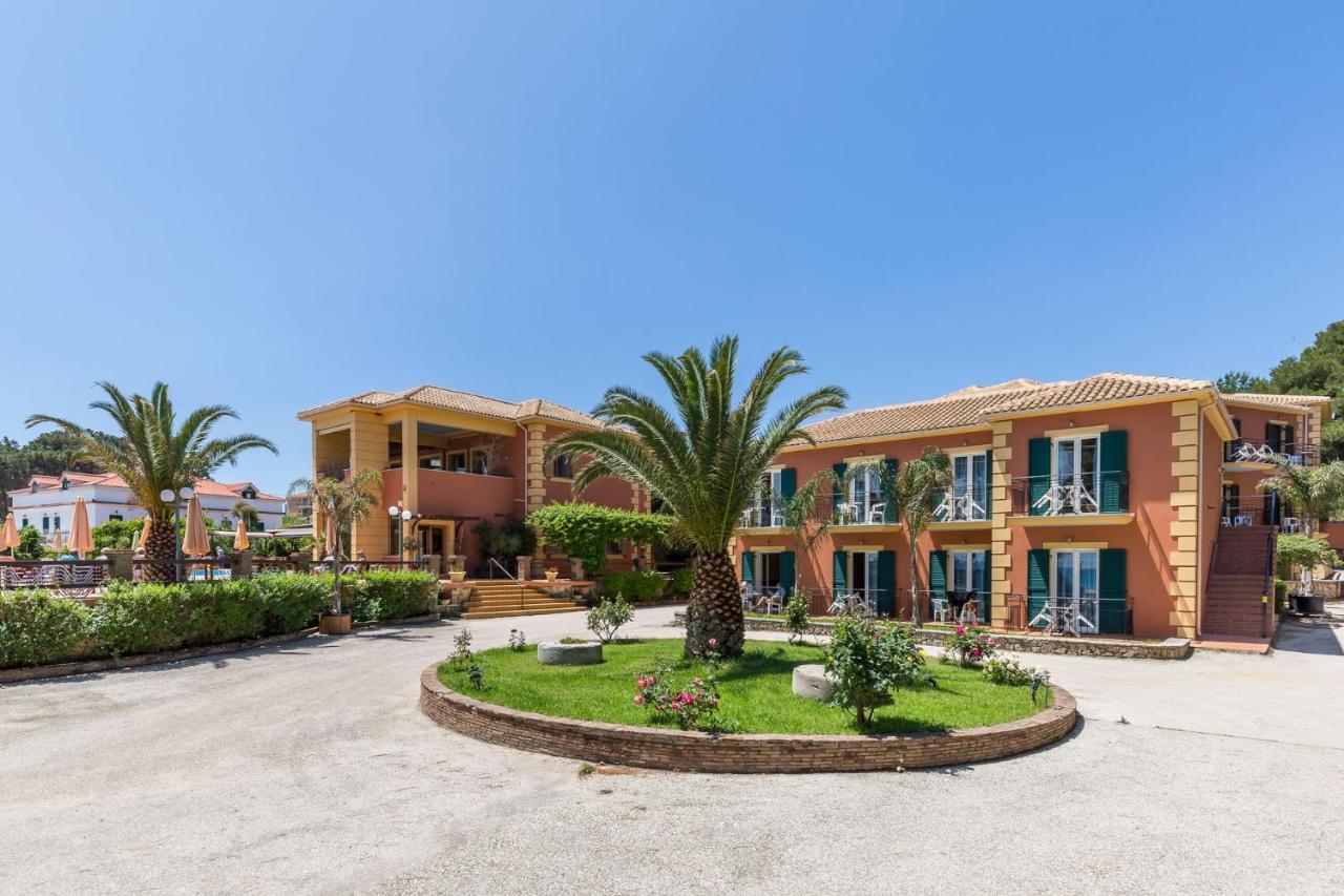 Hotel Makis 3*